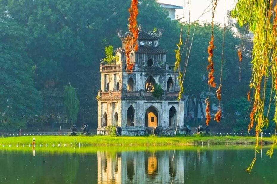Tháp Rùa Hồ Gươm | Tìm Hiểu Về Biểu Tượng Của Thủ Đô Hà Nội